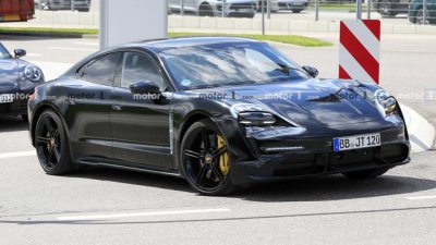 Xe thuần điện Porsche Taycan 2020 hé lộ hình ảnh nội thất 6 Xe thuần điện Porsche Taycan 2020 hé lộ hình ảnh nội thất a6