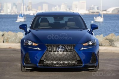 Lexus IS 2019 Ưu nhược điểm của Lexus IS 2019
