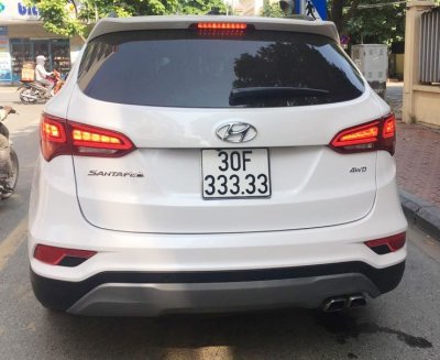 Hyundai SantaFe biển ngũ quý 3 ở Hà Nội...