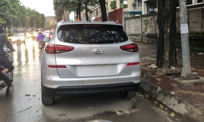 Đuôi xe Hyundai Tucson 2019 xuất hiện tại Hà Nội Đuôi xe Hyundai Tucson 2019 xuất hiện tại Hà Nội...