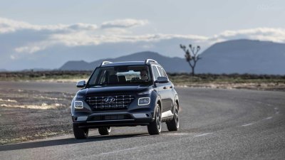 Hyundai Venue 2020 - ảnh 1 Đánh giá xe Hyundai Venue 2020 - đầu xe