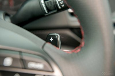 Ảnh chi tiết Hyundai Elantra Sport 2019 19 Ảnh chi tiết Hyundai Elantra Sport 2019 a19