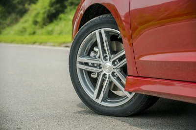 Ảnh chi tiết Hyundai Elantra Sport 2019 6 Ảnh chi tiết Hyundai Elantra Sport 2019 a6