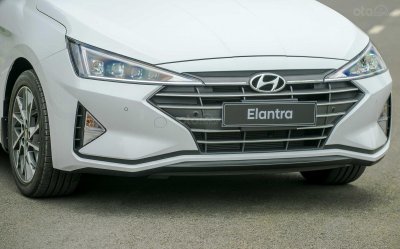 Đầu xe Hyundai Elantra 2019 Đầu xe Hyundai Elantra 2019...