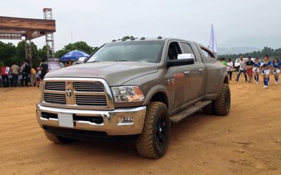 Bán tải Ram 3500 Heavy Duty tại Việt Nam Bán tải Ram 3500 Heavy Duty tại Việt Nam a1