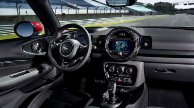 Ngắm MINI JCW Clubman và Countryman 2020: Hai phiên bản mạnh nhất lịch sử với 302 mã lực 1 Ngắm MINI JCW Clubman và Countryman 2020: Hai phiên bản mạnh nhất lịch sử với 302 mã lực a1
