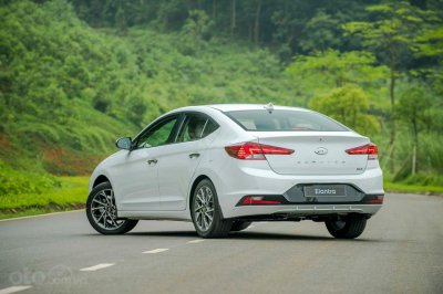 Thông số kỹ thuật chi tiết Hyundai Elantra 2019 vừa ra mắt Việt Nam 4 Thông số kỹ thuật chi tiết Hyundai Elantra 2019 vừa ra mắt Việt Nam a4