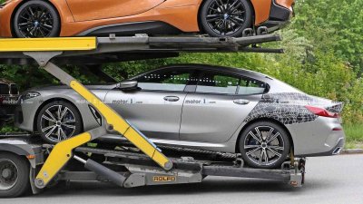 Tóm gọn BMW 8 Series Gran Coupe trên đường với diện mạo nổi bần bật 12 Tóm gọn BMW 8 Series Gran Coupe trên đường với diện mạo nổi bần bật a12