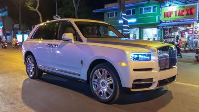 Triệu hồi RollsRoyce Cullinan do lỗi đèn phanh tại Mỹ