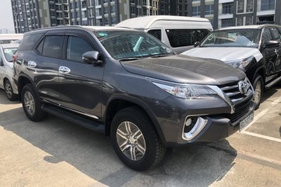 Đại lý hé lộ Toyota Fortuner lắp ráp mở bán vào tháng 7, xe nhập vẫn hút khách a1