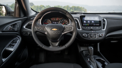 bảng táp-lô Chevrolet Malibu 2019