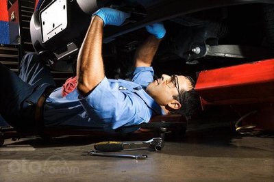 Hướng dẫn lái xe giúp tăng tuổi thọ của phanh - Bảo trì Hướng dẫn lái xe giúp tăng tuổi thọ của phanh - Bảo trì