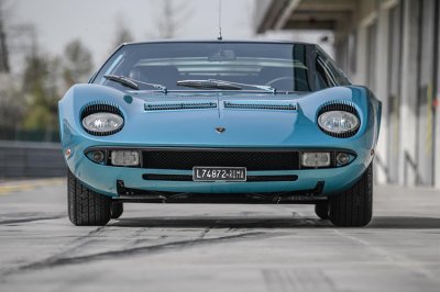 Lamborghini Miura 1971 được hồi sinh với vẻ đẹp vượt thời gian a1