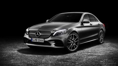 Top 10 xe mới dùng bán lại sau 1 năm sử dụng: Mercedes-Benz C-Class bỗng dưng đầu top Top 10 xe mới dùng bán lại sau 1 năm sử dụng: Mercedes-Benz C-Class bỗng dưng đầu top