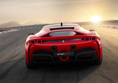 Khám phá siêu xe Ferrari SF90 Stradale: Sức hấp dẫn không nằm ở con số 1000 mã lực! a2