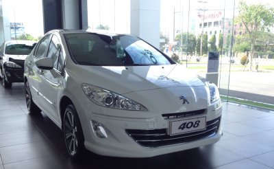 Peugoet 408 mở bán lần đầu tại Việt Nam vào năm 2013..