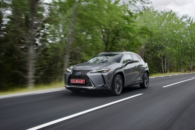 Lexus UX 2019.