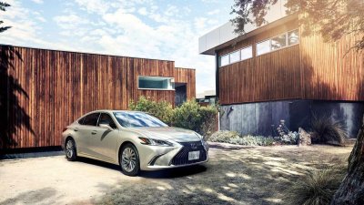 Ưu nhược điểm của mẫu Lexus ES 2019: Có thay đổi gì?