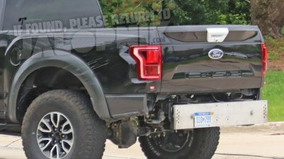 Ford âm thầm chạy thử mẫu bán tải mới, ngoại hình giống Ford F-150 và Ranger 6 Ford âm thầm chạy thử mẫu bán tải mới, ngoại hình giống Ford F-150 và Ranger a6