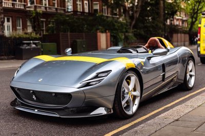 Ferrari Monza SP1 hét giá 42 tỷ đồng vẫn không có xe để bán 3 Ferrari Monza SP1 hét giá 42 tỷ đồng vẫn không có xe để bán a3