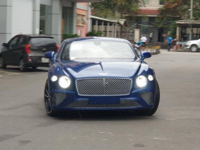 Thêm chiếc Bentley Continental GT thế hệ mới về Việt Nam 2 Thêm chiếc Bentley Continental GT thế hệ mới về Việt Nam a2