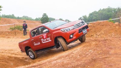 Thông số kỹ thuật xe Toyota Hilux 2019 tại Việt Nam 5 Thông số kỹ thuật xe Toyota Hilux 2019 tại Việt Nam 5a