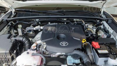 Thông số kỹ thuật xe Toyota Hilux 2019 tại Việt Nam 6a