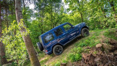 Mercedes-Benz G-Class có thêm bản đặc biệt “Stronger Than Time” 9 Mercedes-Benz G-Class có thêm bản đặc biệt “Stronger Than Time” a9