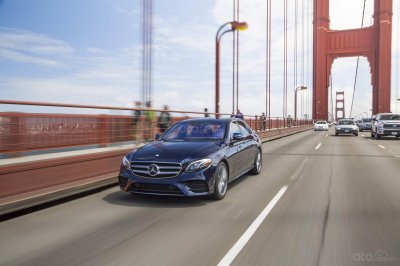 Mercedes-Benz E-Class 2020 Sedan có động cơ mạnh mẽ hơn