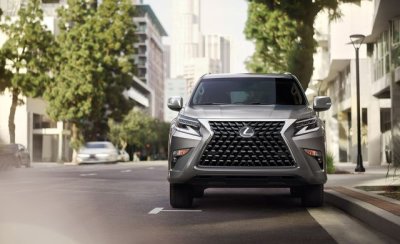Lexus GX hoàn toàn mới xuất hiện với lưới tản nhiệt siêu to "ăn đứt" BMW X7 2 Lexus GX hoàn toàn mới xuất hiện với lưới tản nhiệt siêu to "ăn đứt" BMW X7 a2
