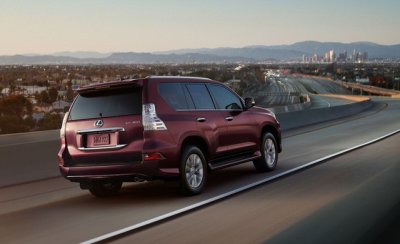 Lexus GX hoàn toàn mới xuất hiện với lưới tản nhiệt siêu to "ăn đứt" BMW X7 12 Lexus GX hoàn toàn mới xuất hiện với lưới tản nhiệt siêu to "ăn đứt" BMW X7 a12