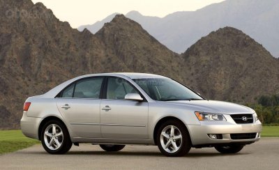 Hyundai Sonata thế hệ thứ 5 Hyundai Sonata thế hệ thứ 5.