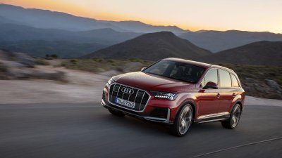 Audi Q7 2020.