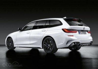BMW 3-Series Touring M Performance - ảnh 3 BMW 3-Series Touring - đuôi xe