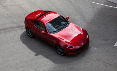 2017: Xuất hiện MX-5 fastback mái cứng 2017: Xuất hiện MX-5 fastback mái cứng.