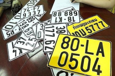 Chiêu trò đưa xe biển số Lào về Việt Nam tiêu thụ của những kẻ buôn lậu 2 Chiêu trò đưa xe biển số Lào về Việt Nam tiêu thụ của những kẻ buôn lậu 2a