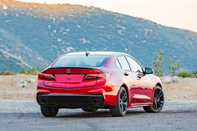 Acura TLX PMC Edition - ảnh 3 Đuôi xe Acura TLX PMC Edition