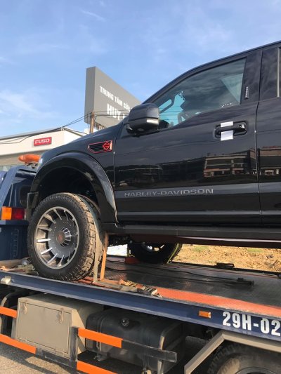 Ford F-150 Harley-Davidson hàng hiếm về Việt Nam có gì đặc biệt? 6 Ford F-150 Harley-Davidson hàng hiếm về Việt Nam có gì đặc biệt? a6