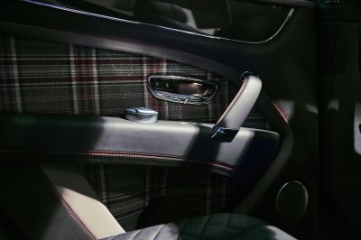 Mừng sinh nhật 100 tuổi, Bentley Bentayga ra mắt 2 phiên bản đặc biệt 5 Mừng sinh nhật 100 tuổi, Bentley Bentayga ra mắt 2 phiên bản đặc biệt 5a