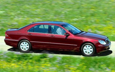 Chìa khóa thông minh của Mercedes-Benz (1998) Chìa khóa thông minh của Mercedes-Benz (1998).
