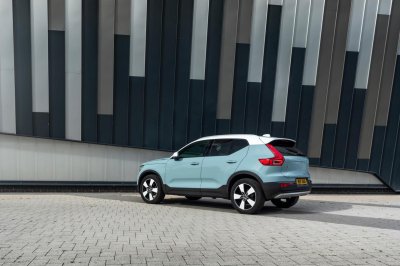 Volvo XC40 bản facelift trình làng với danh mục "đồ chơi" phong phú 2 Volvo XC40 bản facelift trình làng với danh mục "đồ chơi" phong phú a2