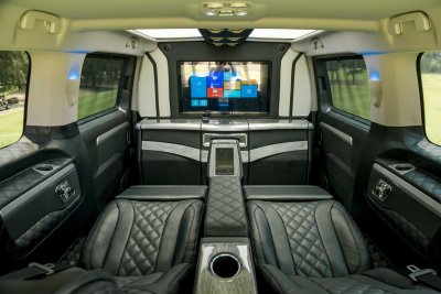Không gian nội thất cao cấp của Peugeot Traveller 2019 Nội thất cao cấp của Peugeot Traveller 2019