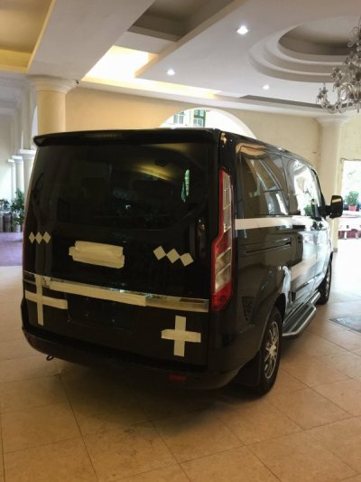 Đuôi xe Ford Tourneo Đuôi xe Tourneo