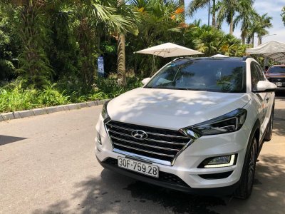 Hyundai Santa Fe 2019 tại đường thử ở Hội chợ Oto.com.vn lần 2 Hyundai Santa Fe 2019 tại đường thử