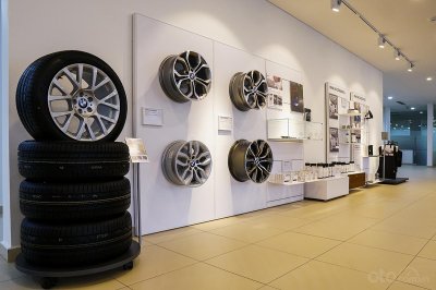 Showroom trưng bày của BMW 5 Showroom BMW 5