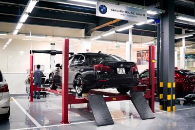 Xưởng dịch vụ BMW Sala 2 Xưởng dịch vụ BMW 2