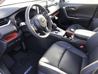 Nội thất xe Toyota RAV4 2019 Nội thất Toyota RAV4 2019