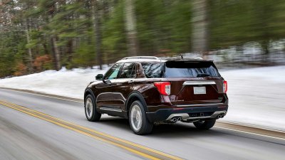 Ford Explorer 2020 có khả năng kéo mạnh hơn Ford Explorer 2020.