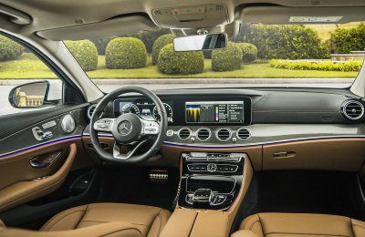 Một số hình ảnh của 3 phiên bản Mercedes-Benz E-Class - Ảnh 10 Một số hình ảnh của 3 phiên bản Mercedes-Benz E-Class - Ảnh 10.
