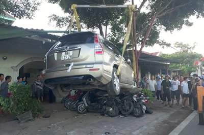 Honda Sensing sắp bổ sung tính năng chống đạp nhầm chân ga Honda Sensing sắp bổ sung tính năng chống đạp nhầm chân ga